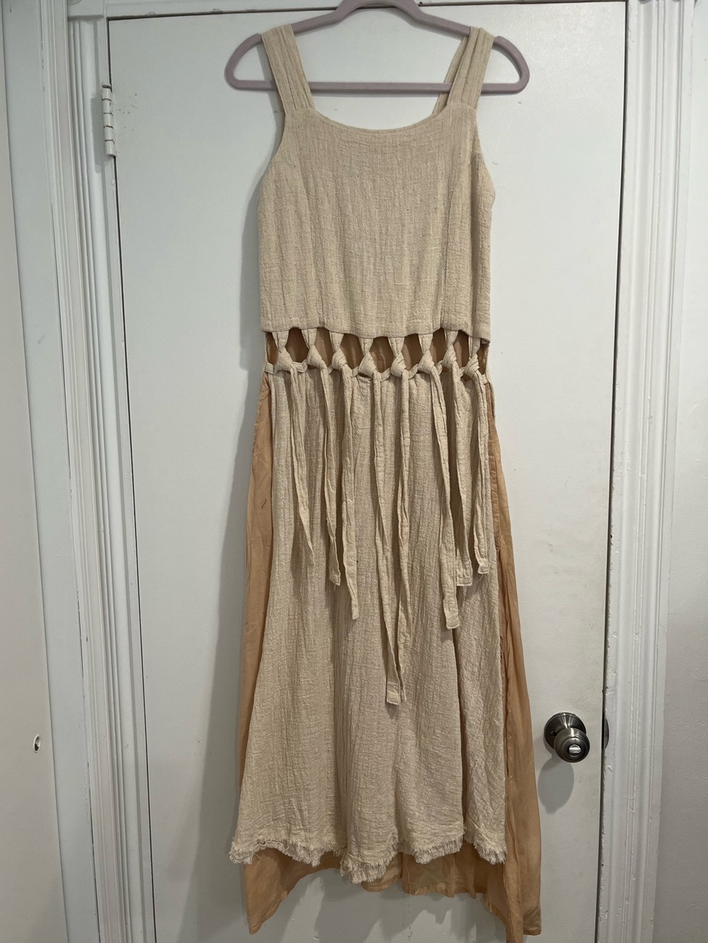 Linen & Cotton Sleeveless Beige Maxi Dress with Tie-Detail Waist - Picture 2 of 9